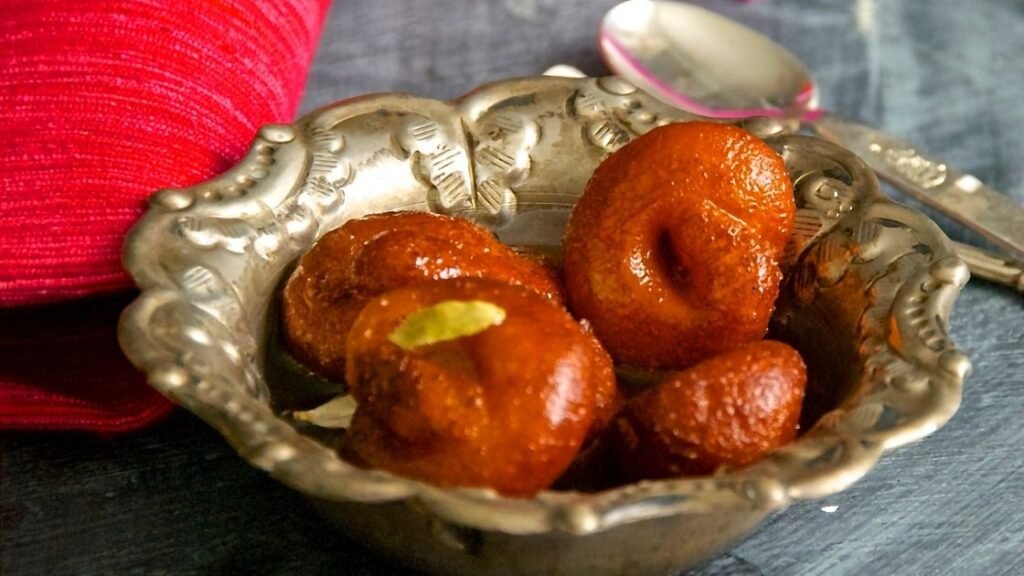 Famous sweets of Odisha - Chhena Jhili