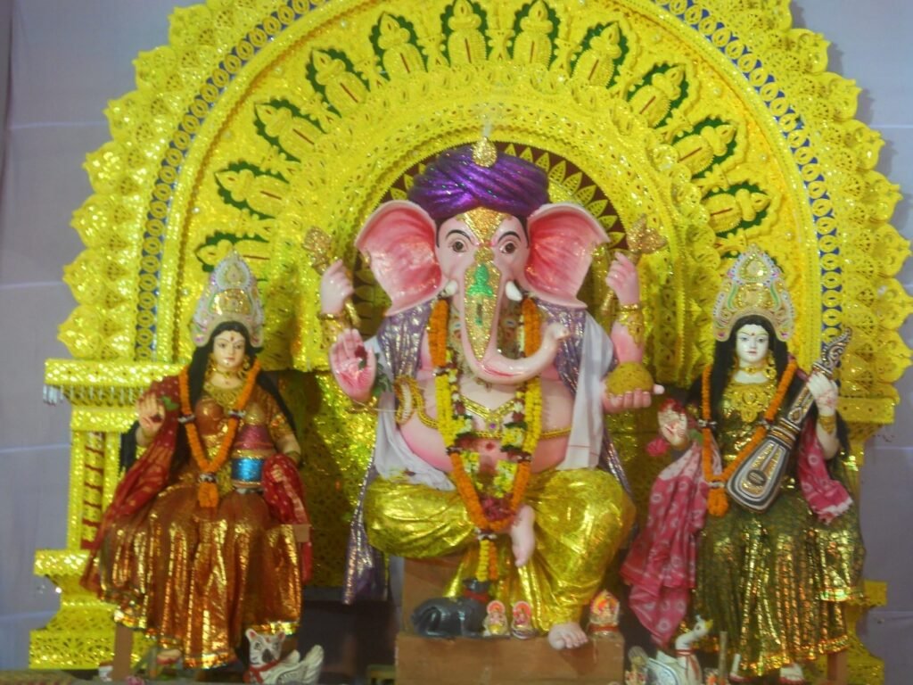 Jatni Ganesh Puja, Haribhaina Chhak Pendal, Famous In Jatni
