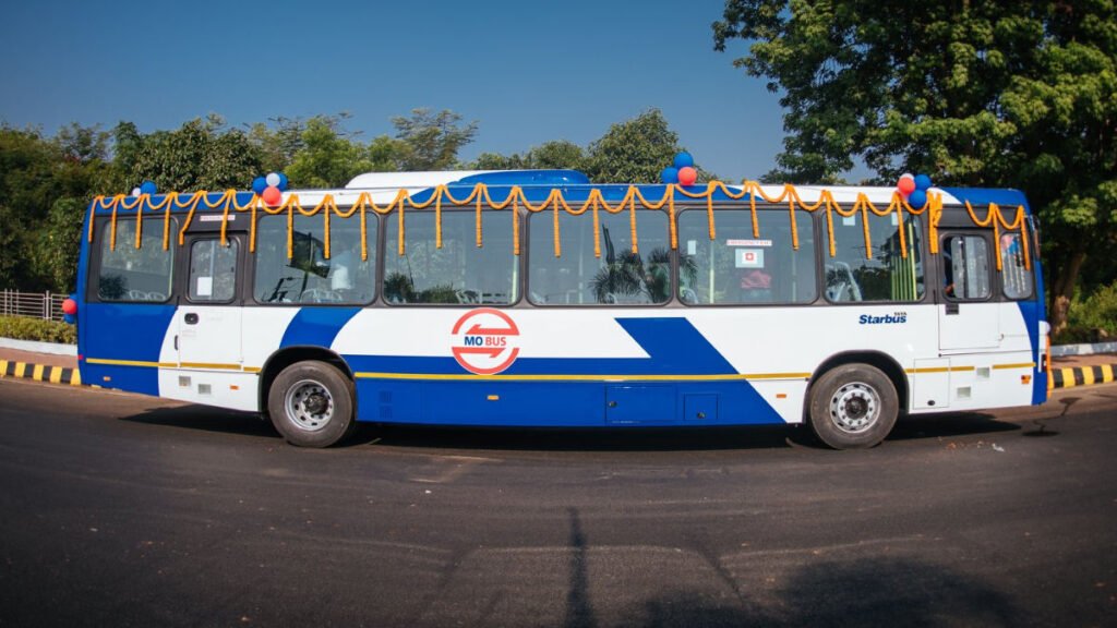 Picture of new electric mo bus