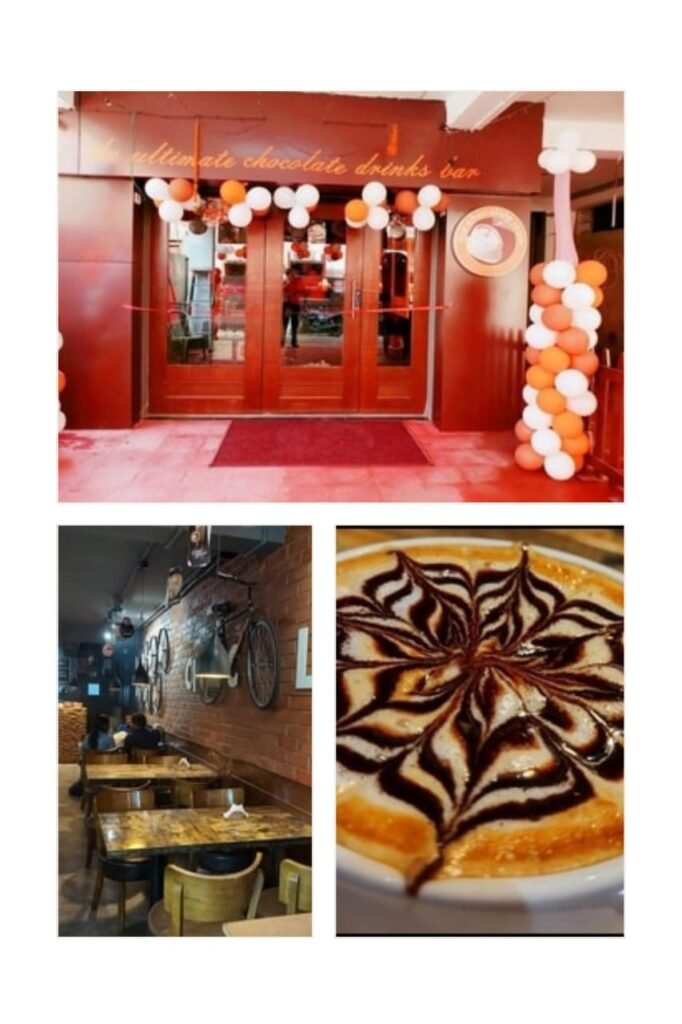 The Chocolate Room
This image shows the interior and exterior of cafes, aiming to arouse curiosity in the visitor's mind.